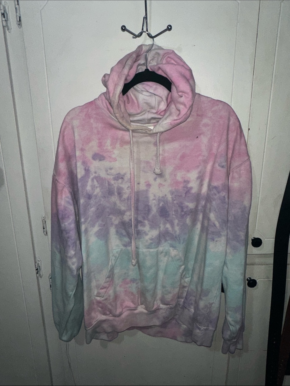 Tie-Dye Pastel Hooded Sweatshirt - Women's Pullover Hoodie